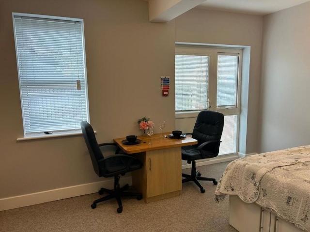 Room for rent in Poole