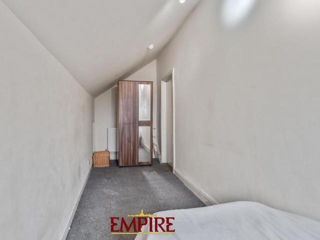 Room for rent in Gravelly Hill, Birmingham