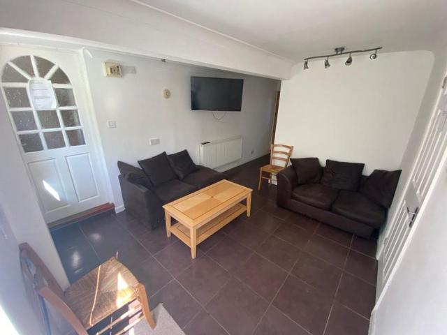 Room for rent in Wood Street, Westborough