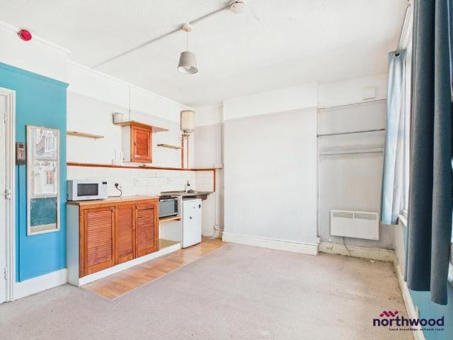 Room for rent in Newton Wood, Greenheys