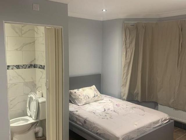 Room for rent in Charminster, Bournemouth