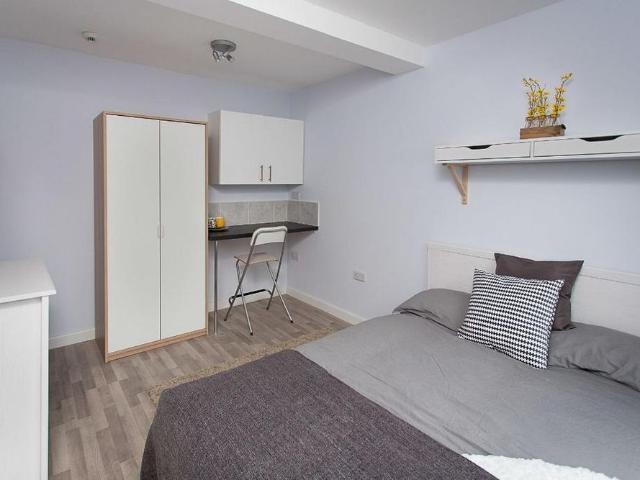 Room for rent in St Albans, Five Acres
