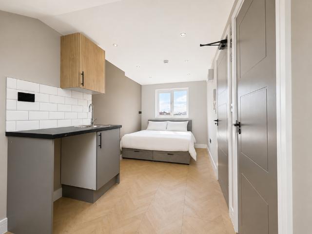 Room for rent in Milton, Alton Barnes