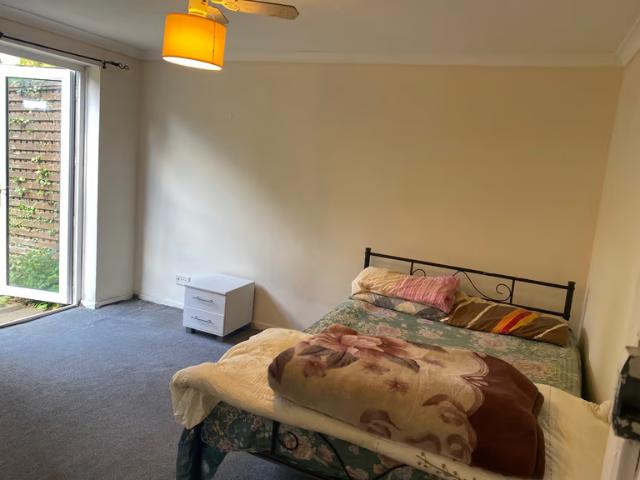 Room for rent in Oldbrook, Milton Keynes