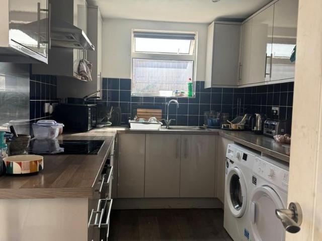 Room for rent in St Marks, Maidenhead