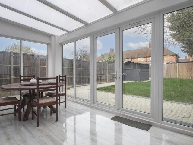 Room for rent in Well Hall, Greater London