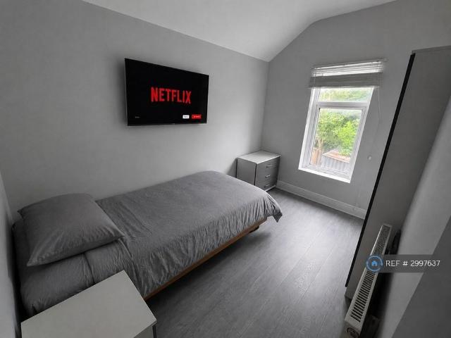 Room for rent in Moor End Green, Gravelly Hill