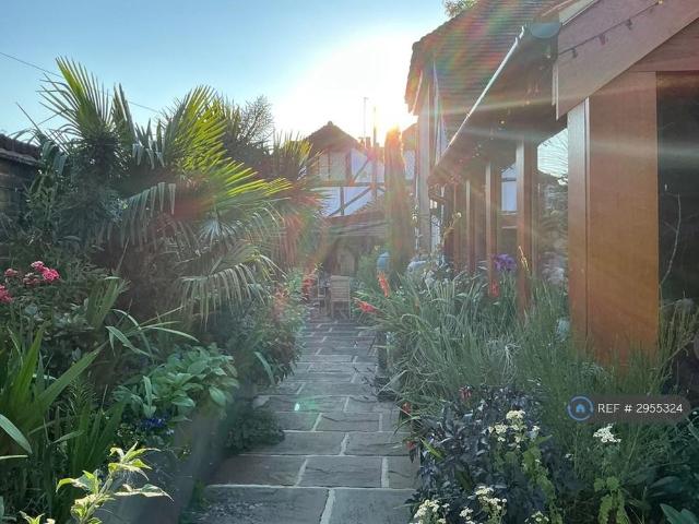 Room for rent in Willesborough Lees, Bridgefield