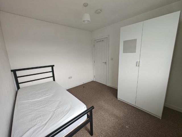 Room for rent in Emersons Green, Kingswood