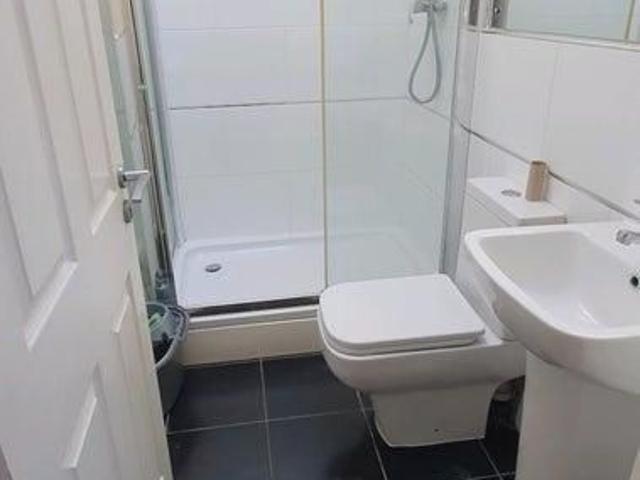 Room for rent in Sedgley Park, Bury