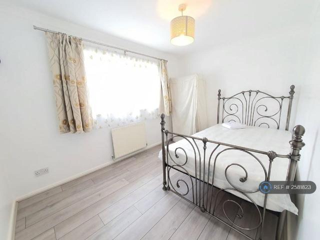 Room for rent in Glenvale Park, Wellingborough