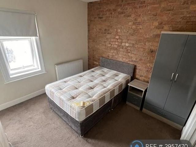 Room for rent in Northampton, Northamptonshire
