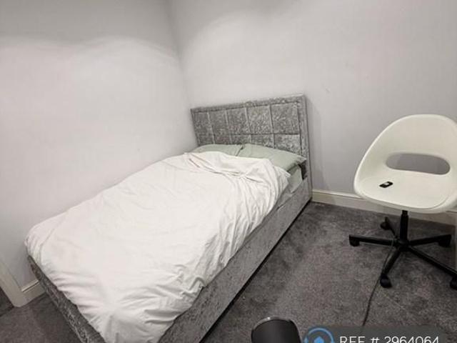 Room for rent in Aveley, Essex