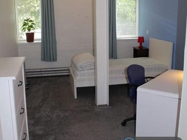 Room for rent in Birkby, Huddersfield