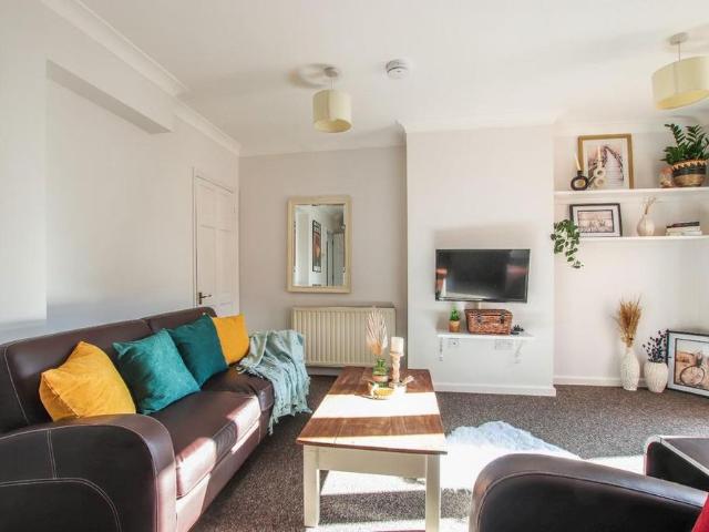 Room for rent in Heigham Grove, East Bank