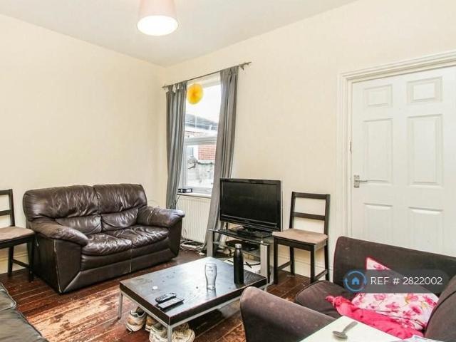 Room for rent in Haddon, East Midlands
