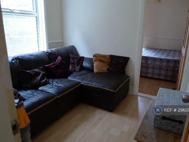 Room for rent in Fratton, City Of Portsmouth
