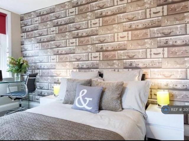 Room for rent in Birch Green, Lower Halliford