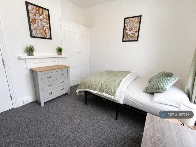 Room for rent in Somers Town, City Of Portsmouth