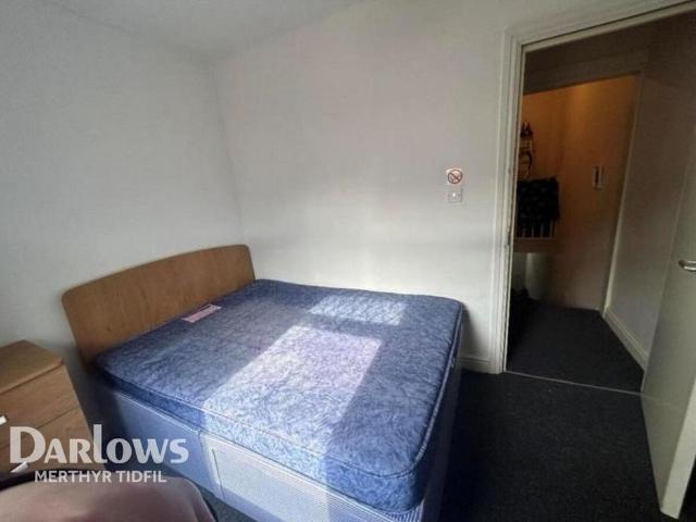 Room for rent in Vale, Wales