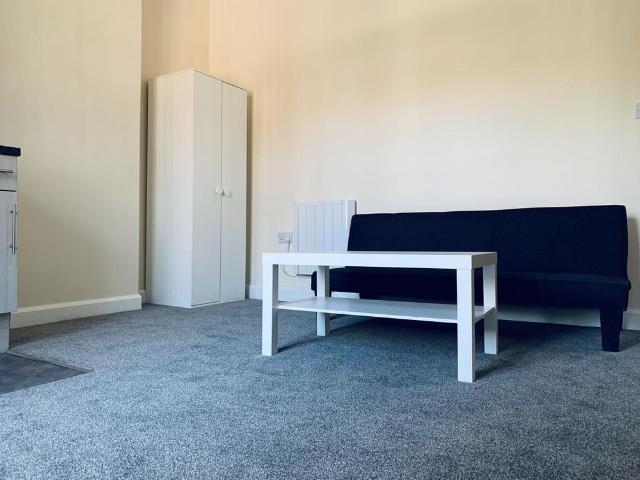 Room for rent in Hazel Grove, Greater Manchester