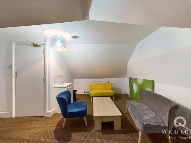 Room for rent in Semilong, Northampton