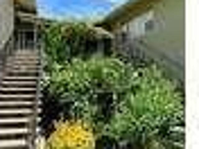 House for rent in Burbank
