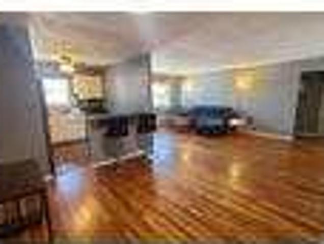 House for rent in Edison, New Jersey