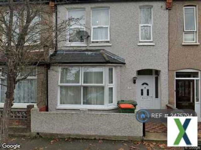 House for sale in East Ham