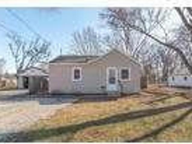 House for rent in Monroe, Illinois