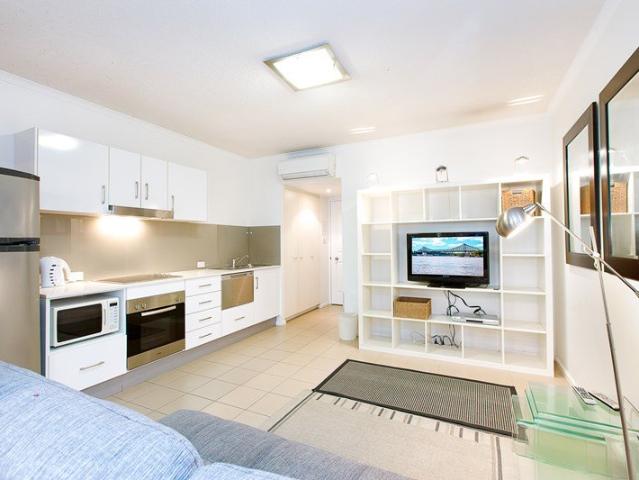 Apartment for rent in Kangaroo Point, Greater Brisbane