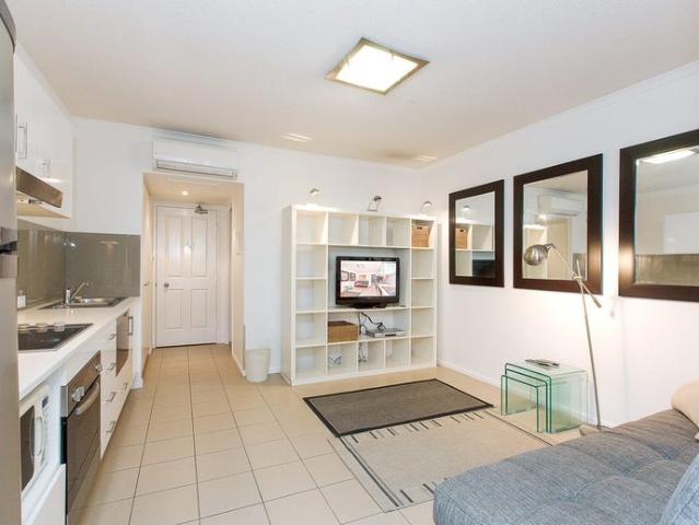 Apartment for rent in Kangaroo Point, Greater Brisbane
