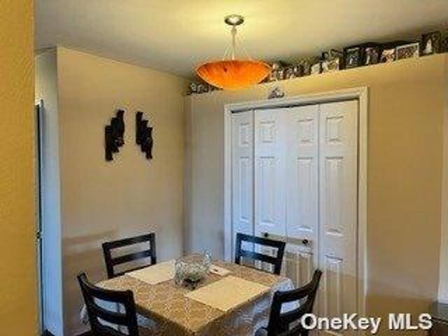 Apartment for sale in Queens, Arverne
