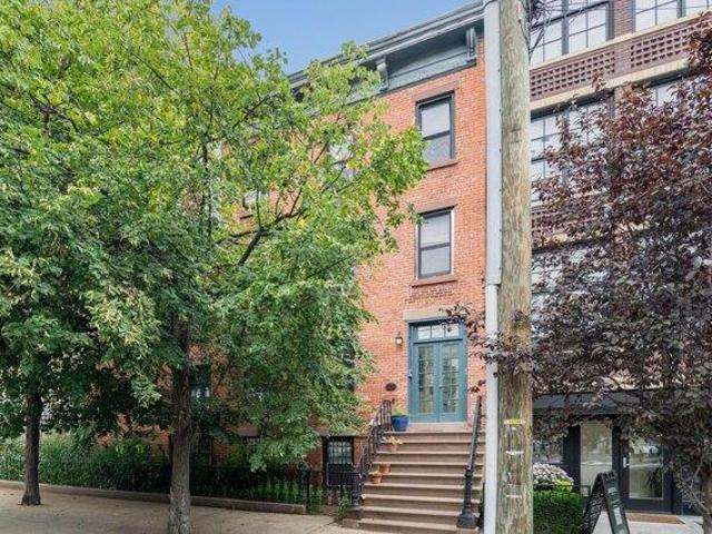 Condo for sale in Hudson, New Jersey
