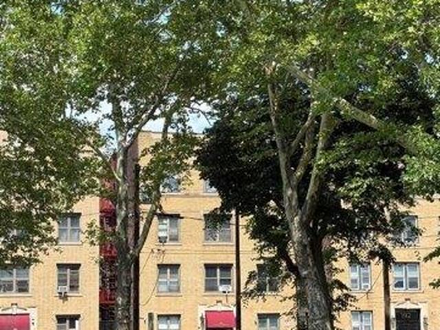 House for sale in Hudson, New Jersey