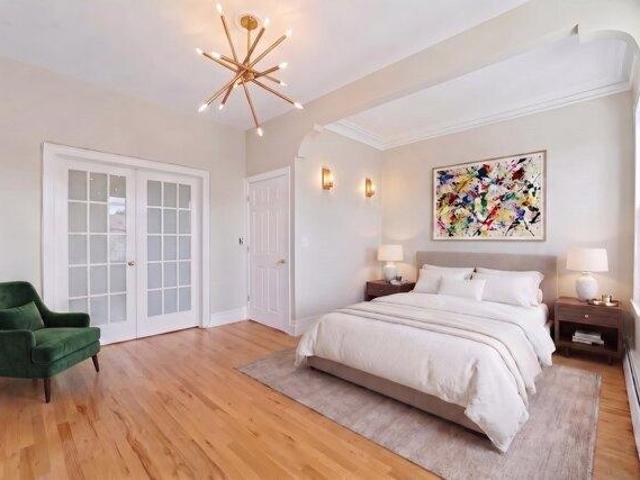 Condo for sale in Hudson, New Jersey