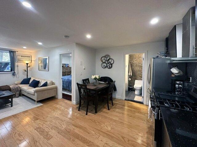 Condo for sale in Hudson, New Jersey