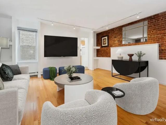 Apartment for sale in Arverne, New York