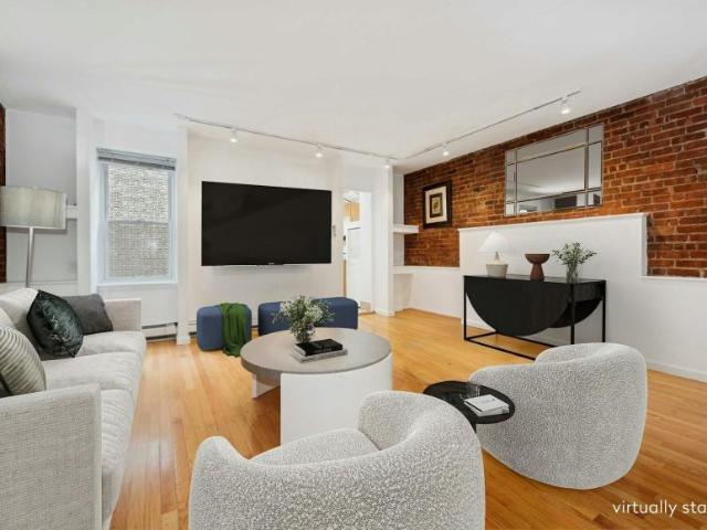 Apartment for sale in Arverne, New York