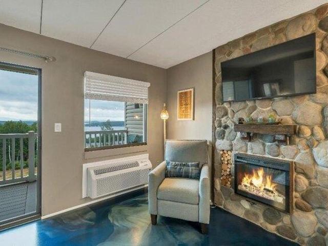 Condo for sale in Laconia, Belknap County