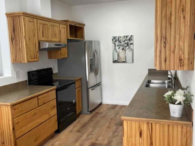 Condo for rent in Lakeview, Lake County