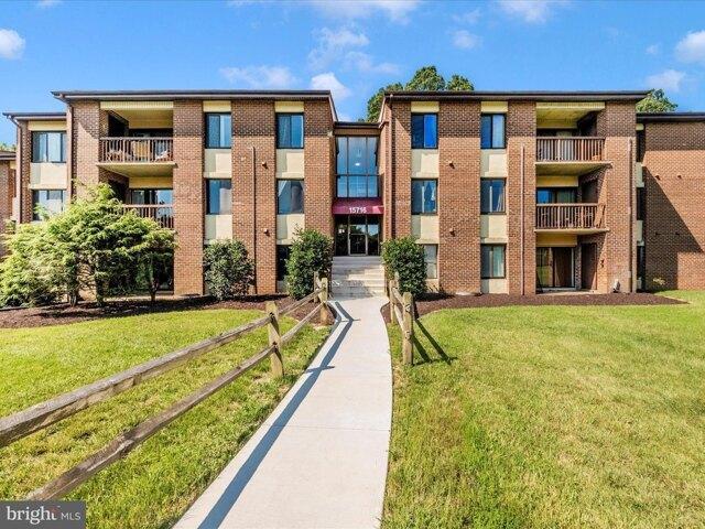 Condo for sale in Laurel Condo for sale in Laurel