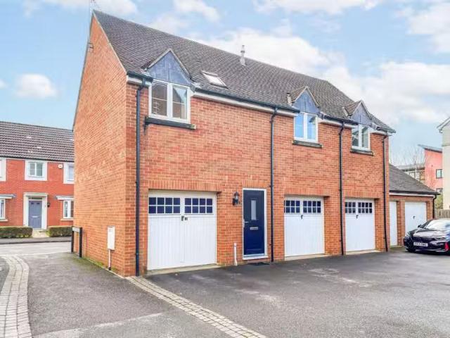 House for rent in Clapton In Gordano, North Somerset