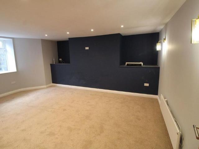 House for rent in Highfields, Huddersfield