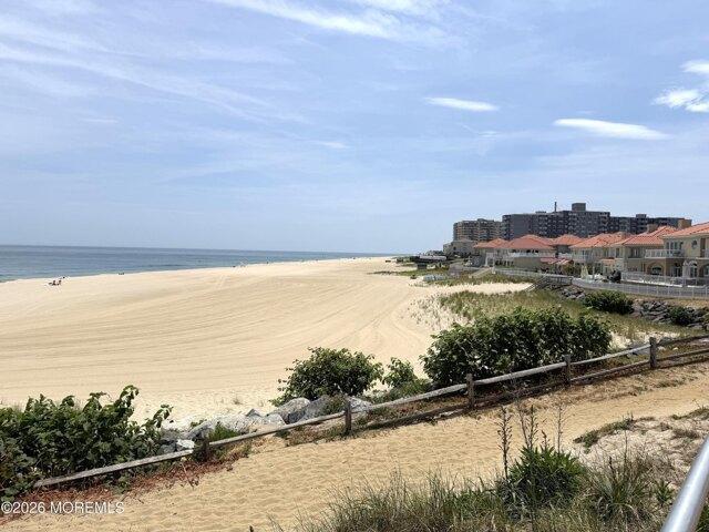 Condo for sale in Monmouth, New Jersey