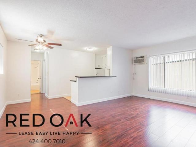 Condo for rent in Canoga Park, California