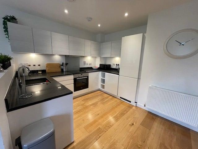 Apartment for rent in London Borough of Ealing, Greater London