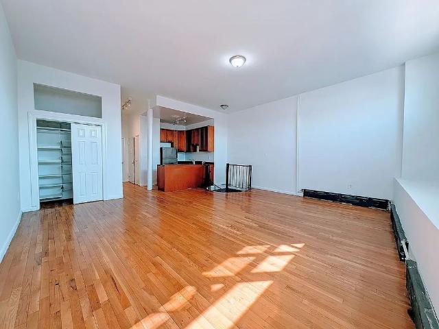 Apartment for rent in Arverne, New York