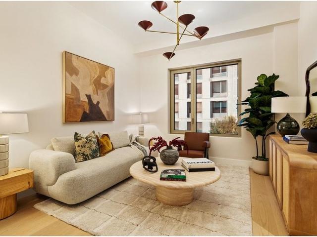 Apartment for sale in Queens, Arverne