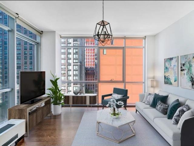 Apartment for sale in Queens, Arverne